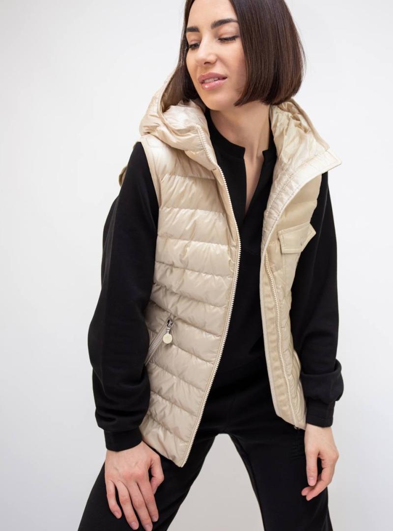 Жилет женский MONCLER
