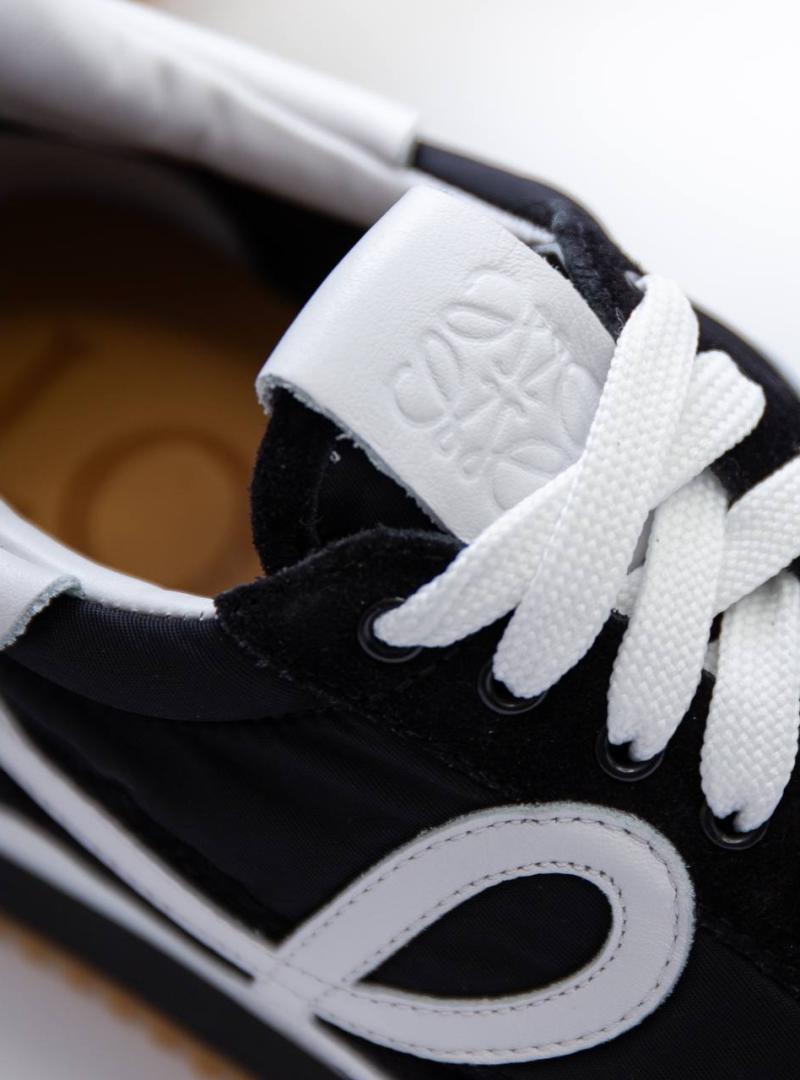 Кроссовки LOEWE